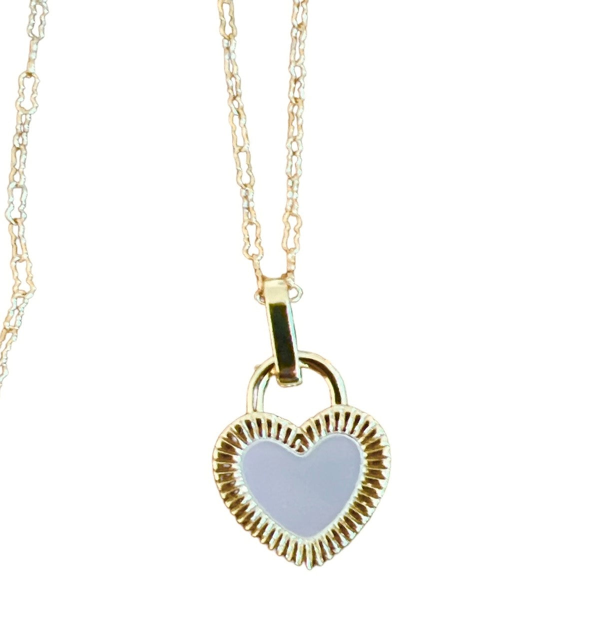 Heart in hand – Sonya Renee