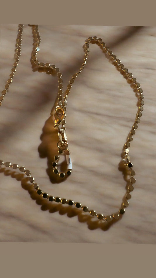 Karen Necklace gold dotted chain