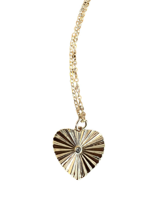 Mia heart necklace